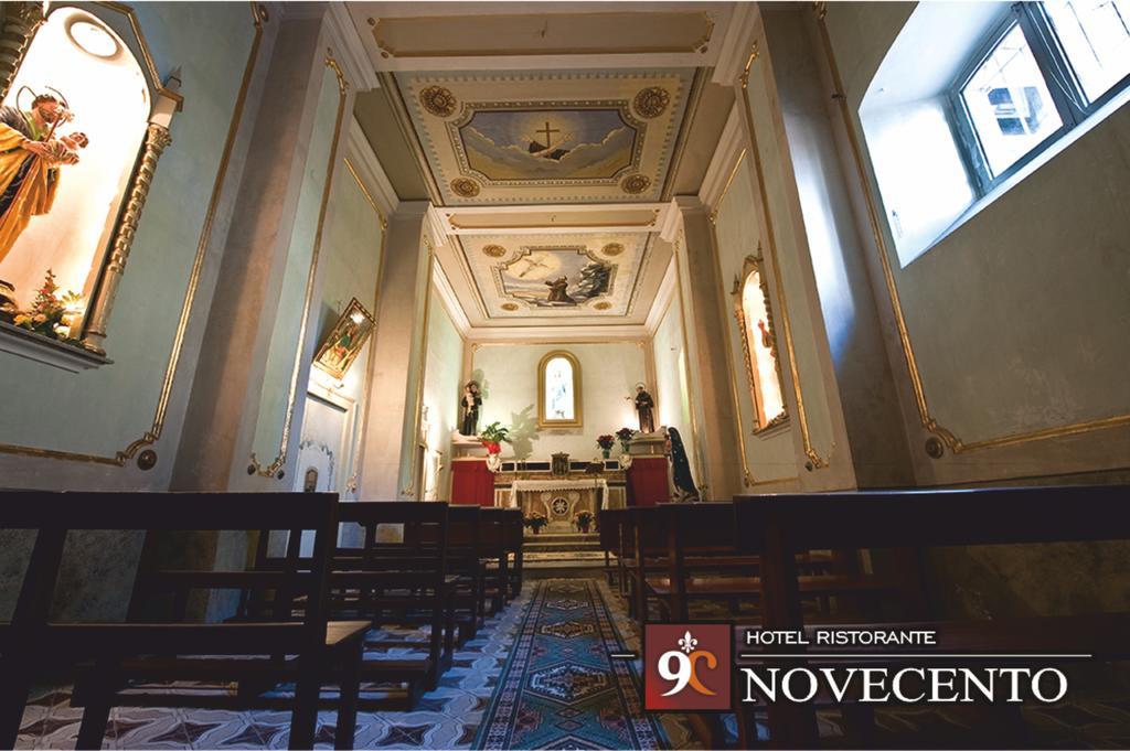Hotel Ristorante Novecento Caserta Bagian luar foto