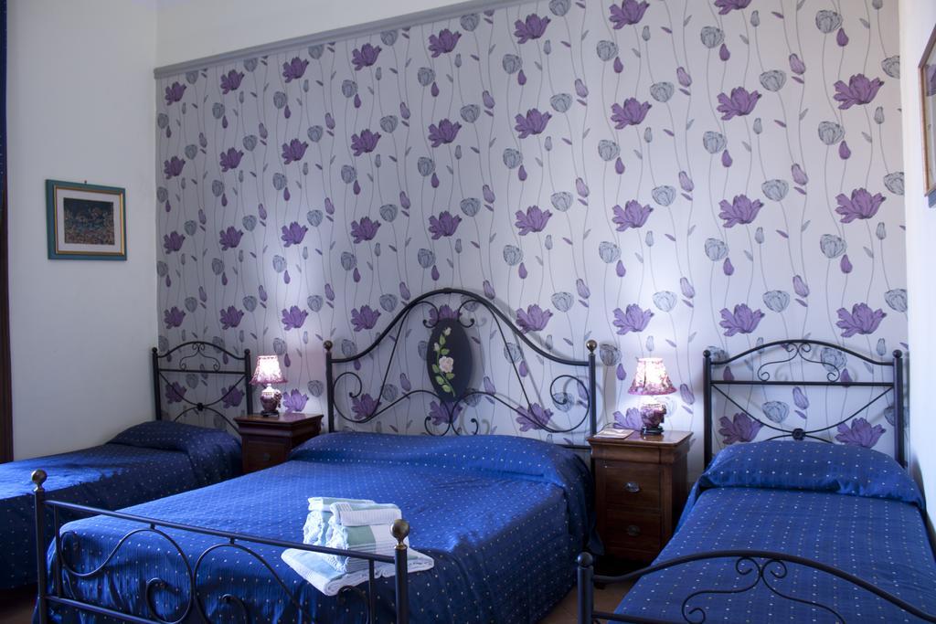 Hotel Ristorante Novecento Caserta Bagian luar foto