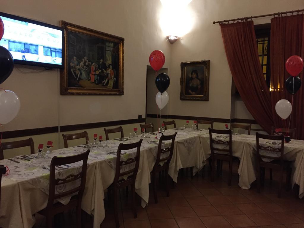 Hotel Ristorante Novecento Caserta Bagian luar foto