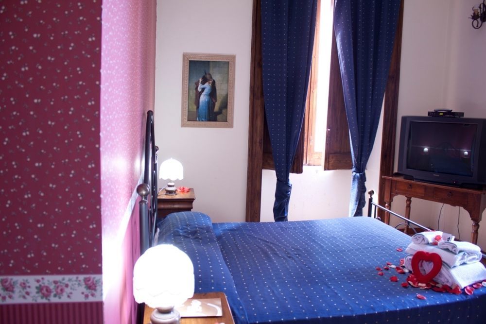 Hotel Ristorante Novecento Caserta Bagian luar foto